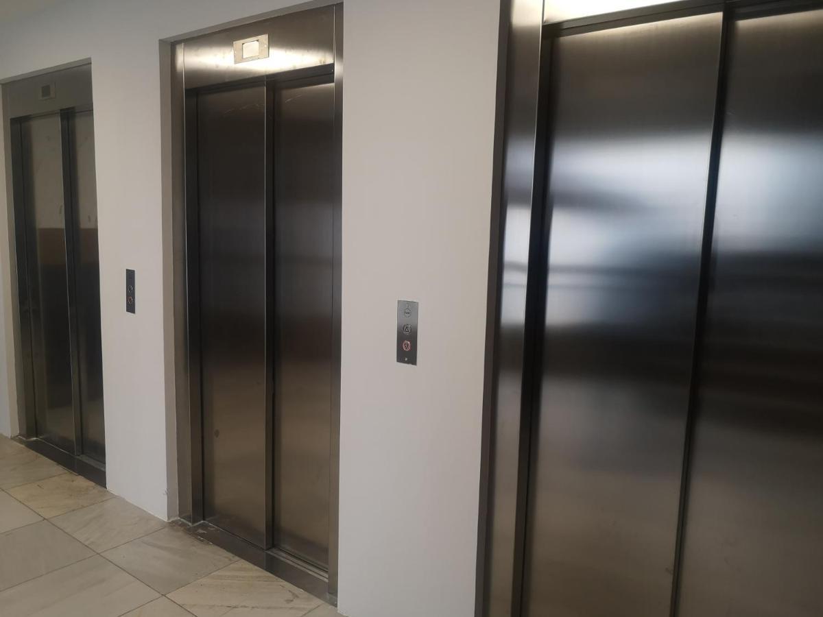 شقة Apartamento Rosa Puerta Del Sol مدريد المظهر الخارجي الصورة